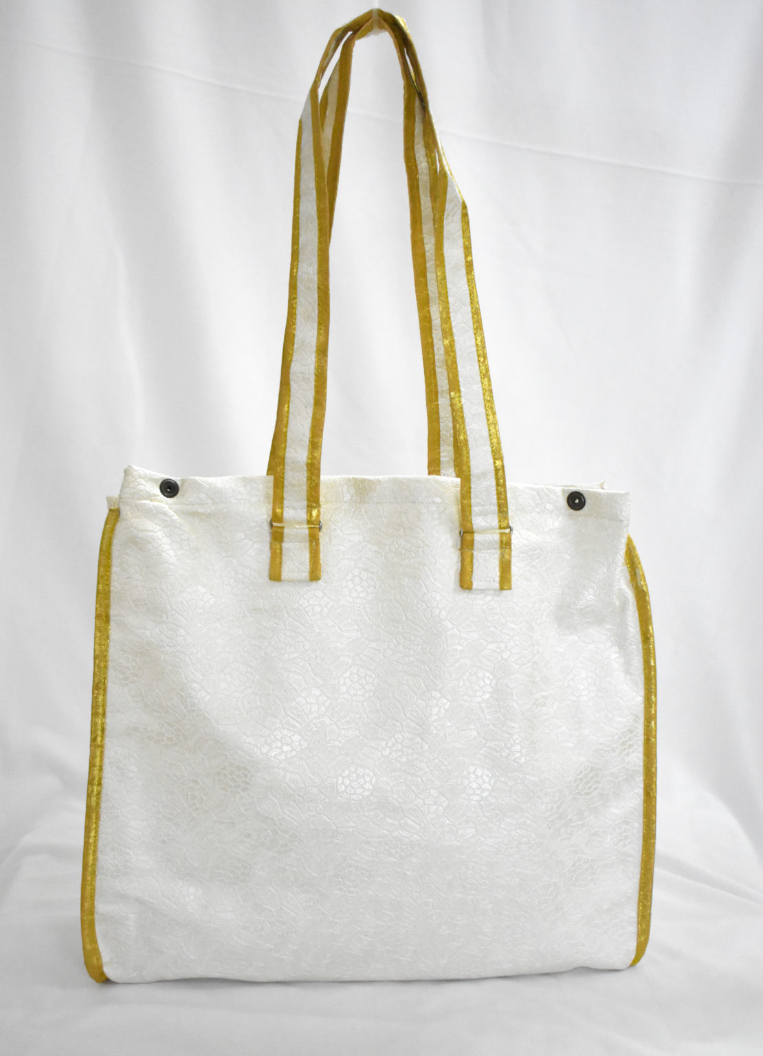 white bag with golden strap1