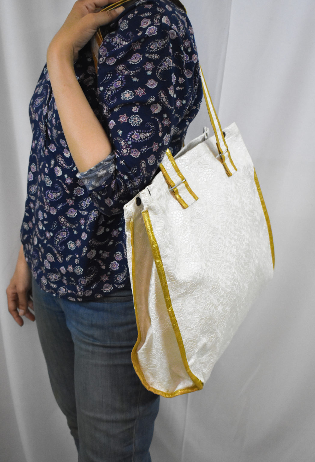 white bag with golden strap2