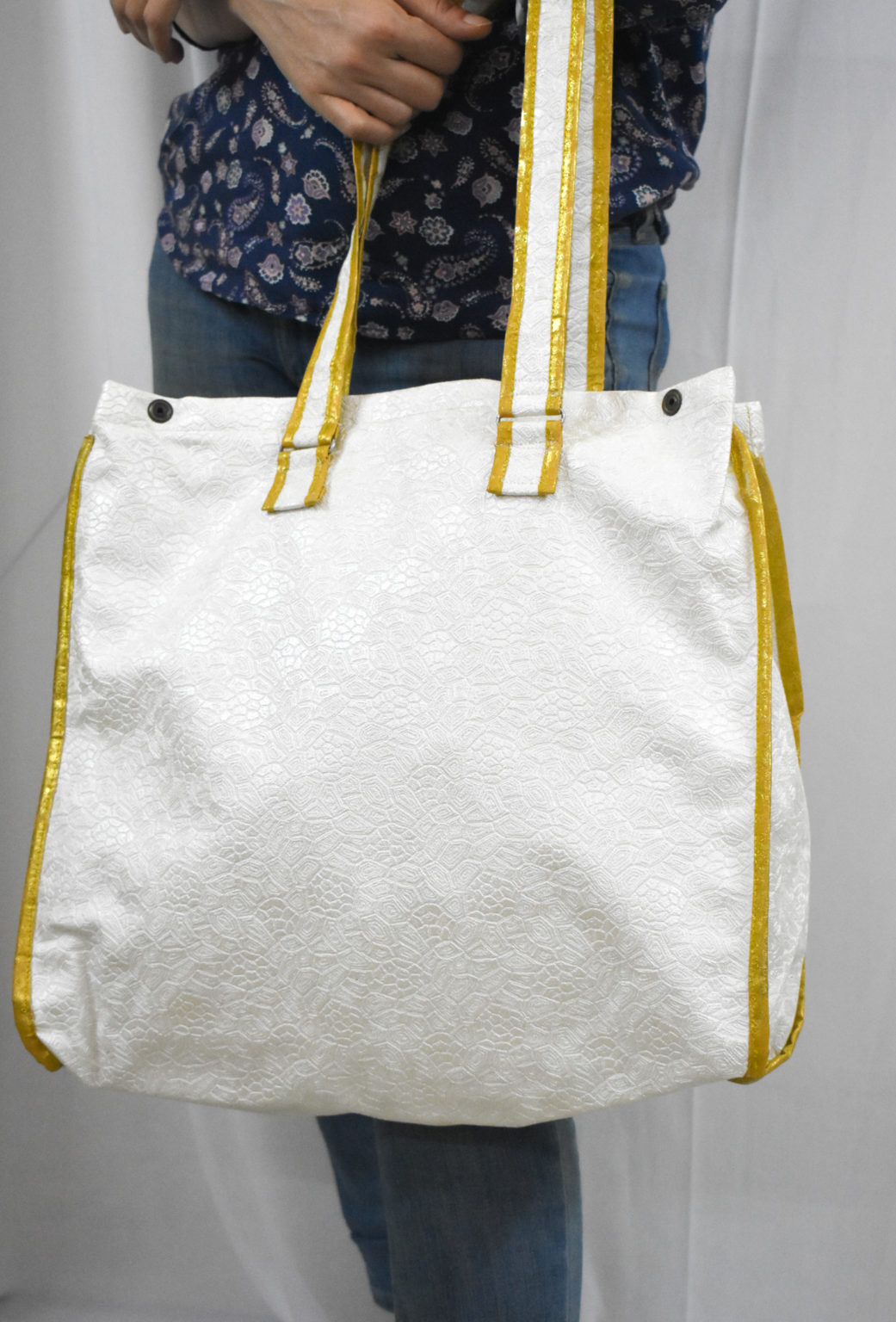 white bag with golden strap5